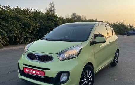 KIA Picanto II, 2012 год, 815 000 рублей, 1 фотография