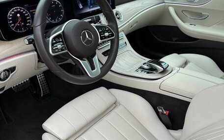 Mercedes-Benz E-Класс, 2019 год, 4 999 000 рублей, 8 фотография