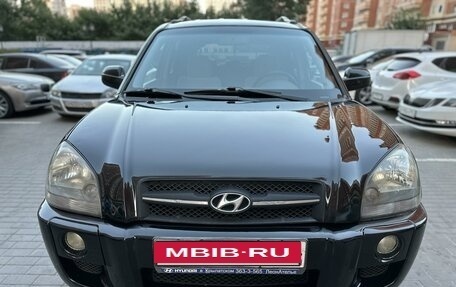 Hyundai Tucson III, 2004 год, 850 000 рублей, 2 фотография