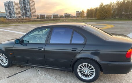 BMW 5 серия, 2001 год, 850 000 рублей, 3 фотография