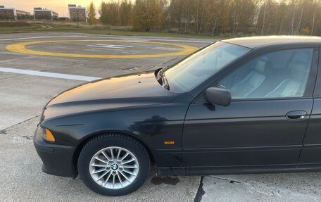 BMW 5 серия, 2001 год, 850 000 рублей, 2 фотография