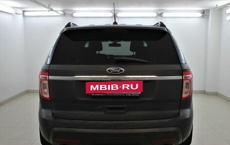 Ford Explorer VI, 2013 год, 1 650 000 рублей, 3 фотография