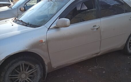 Toyota Camry V40, 2004 год, 650 000 рублей, 4 фотография