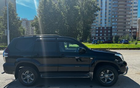 Toyota Land Cruiser Prado 120 рестайлинг, 2006 год, 2 500 000 рублей, 21 фотография