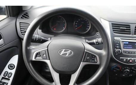 Hyundai Solaris II рестайлинг, 2014 год, 866 000 рублей, 8 фотография