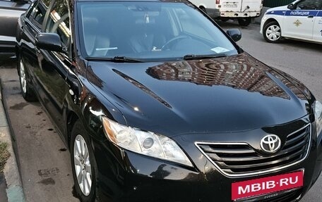 Toyota Camry, 2006 год, 1 050 000 рублей, 2 фотография