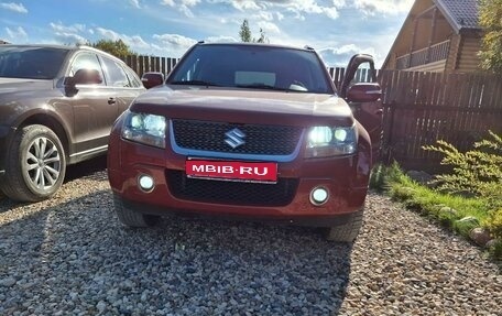 Suzuki Grand Vitara, 2011 год, 1 550 000 рублей, 1 фотография