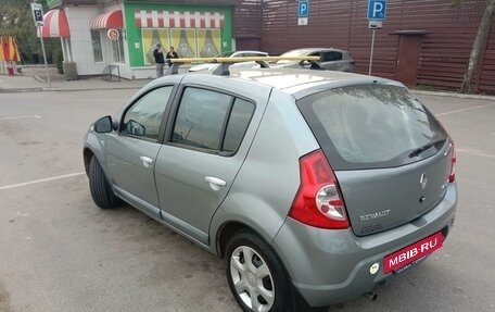 Renault Logan I, 2010 год, 600 000 рублей, 2 фотография