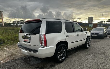 Cadillac Escalade III, 2010 год, 2 900 000 рублей, 3 фотография