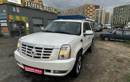 Cadillac Escalade III, 2010 год, 2 900 000 рублей, 6 фотография