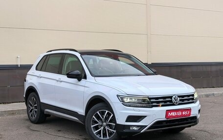 Volkswagen Tiguan II, 2019 год, 2 727 000 рублей, 1 фотография