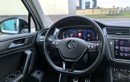 Volkswagen Tiguan II, 2019 год, 2 727 000 рублей, 11 фотография