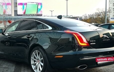 Jaguar XJ IV (X351), 2019 год, 4 630 000 рублей, 5 фотография