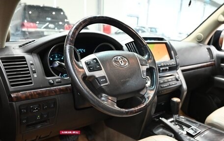 Toyota Land Cruiser 200, 2012 год, 3 245 000 рублей, 13 фотография