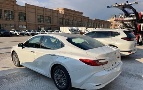 Toyota Camry, 2024 год, 4 000 000 рублей, 5 фотография