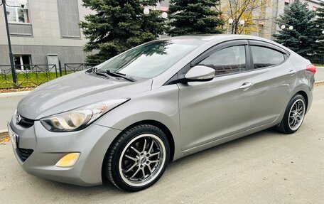 Hyundai Avante, 2011 год, 1 099 000 рублей, 2 фотография