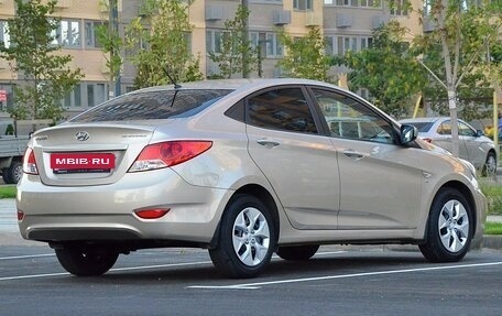 Hyundai Solaris II рестайлинг, 2011 год, 780 000 рублей, 4 фотография