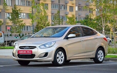 Hyundai Solaris II рестайлинг, 2011 год, 780 000 рублей, 5 фотография