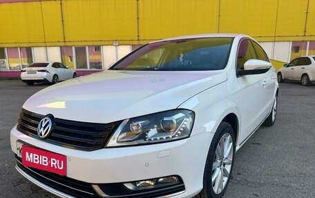 Volkswagen Passat B7, 2011 год, 1 245 000 рублей, 2 фотография