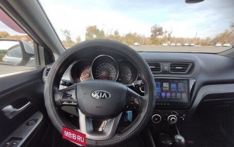 KIA Rio III рестайлинг, 2014 год, 970 000 рублей, 10 фотография