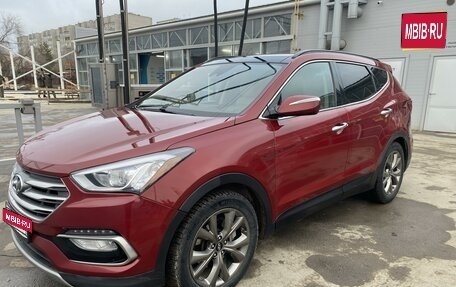 Hyundai Santa Fe III рестайлинг, 2017 год, 2 500 000 рублей, 1 фотография