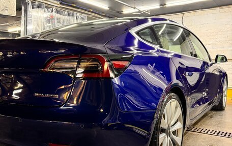 Tesla Model 3 I, 2018 год, 2 550 000 рублей, 2 фотография