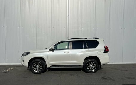 Toyota Land Cruiser Prado 150 рестайлинг 2, 2019 год, 4 950 000 рублей, 8 фотография