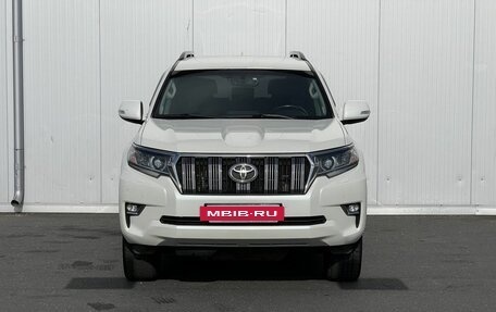 Toyota Land Cruiser Prado 150 рестайлинг 2, 2019 год, 4 950 000 рублей, 2 фотография