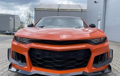 Chevrolet Camaro VI, 2020 год, 8 970 000 рублей, 5 фотография