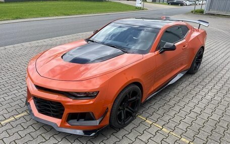 Chevrolet Camaro VI, 2020 год, 8 970 000 рублей, 4 фотография