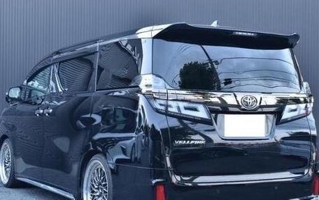 Toyota Vellfire II, 2021 год, 3 520 000 рублей, 3 фотография