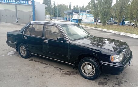 Toyota Crown, 1992 год, 495 000 рублей, 5 фотография