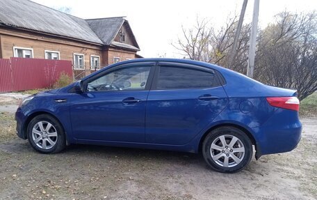 KIA Rio III рестайлинг, 2011 год, 960 000 рублей, 7 фотография