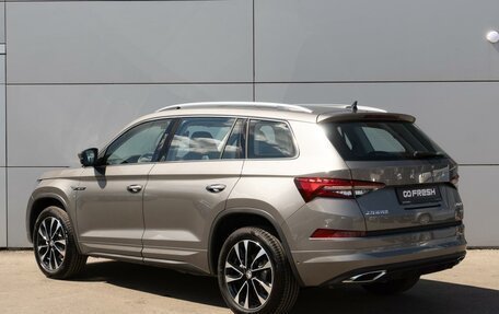 Skoda Kodiaq I, 2023 год, 4 942 000 рублей, 2 фотография