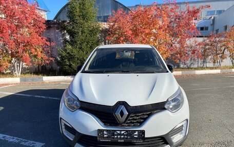 Renault Kaptur I рестайлинг, 2019 год, 1 145 000 рублей, 2 фотография