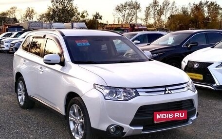 Mitsubishi Outlander III рестайлинг 3, 2012 год, 1 398 000 рублей, 1 фотография