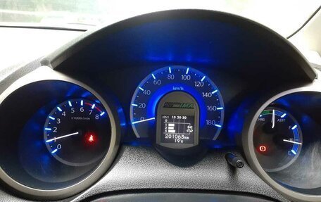 Honda Fit III, 2011 год, 1 000 000 рублей, 23 фотография