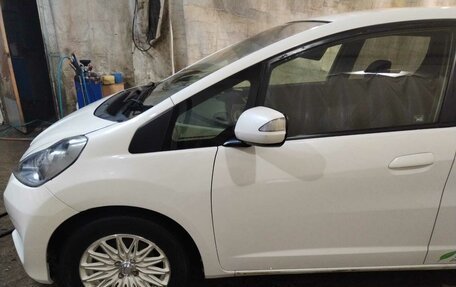 Honda Fit III, 2011 год, 1 000 000 рублей, 26 фотография