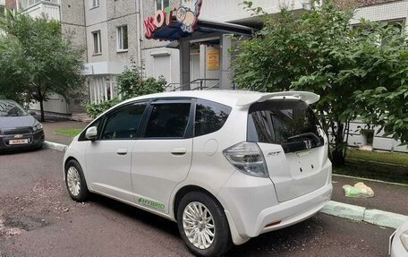 Honda Fit III, 2011 год, 1 000 000 рублей, 24 фотография