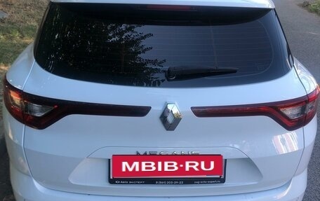 Renault Megane IV, 2017 год, 1 370 000 рублей, 2 фотография