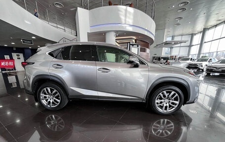 Lexus NX I, 2016 год, 3 619 000 рублей, 4 фотография