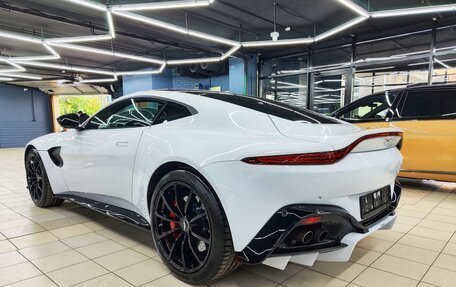 Aston Martin V8 Vantage IV, 2019 год, 12 950 000 рублей, 4 фотография