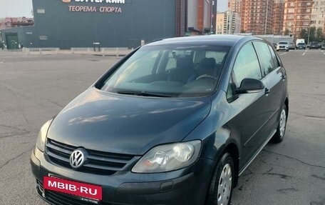 Volkswagen Golf Plus I, 2008 год, 700 000 рублей, 2 фотография