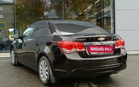 Chevrolet Cruze II, 2014 год, 900 000 рублей, 7 фотография