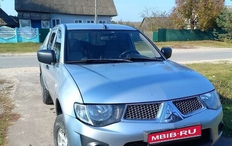 Mitsubishi L200 IV рестайлинг, 2011 год, 1 500 000 рублей, 1 фотография