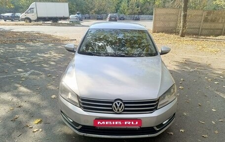 Volkswagen Passat B7, 2014 год, 1 130 000 рублей, 2 фотография