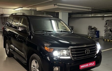 Toyota Land Cruiser 200, 2014 год, 4 700 000 рублей, 1 фотография