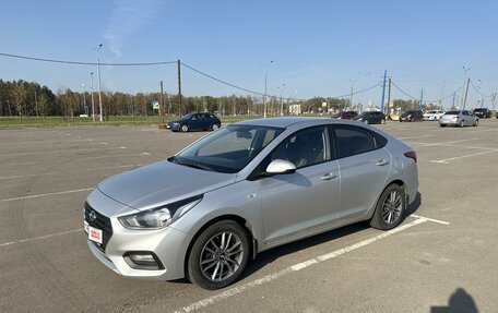 Hyundai Solaris II рестайлинг, 2018 год, 1 500 000 рублей, 2 фотография