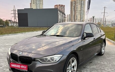 BMW 3 серия, 2015 год, 2 490 000 рублей, 2 фотография