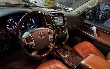 Toyota Land Cruiser 200, 2014 год, 4 700 000 рублей, 9 фотография